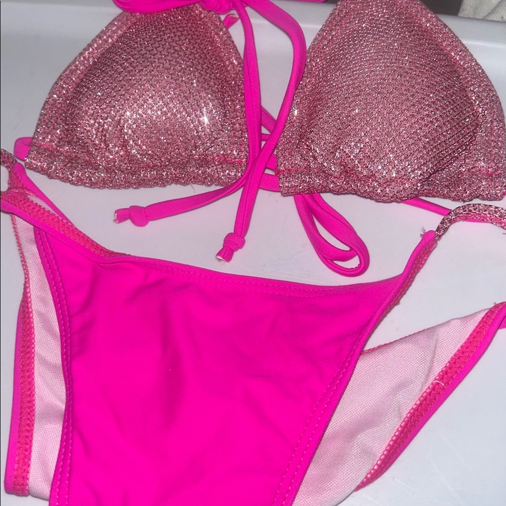 Hot Pink Brazilian cut Bikini 👙 Size M